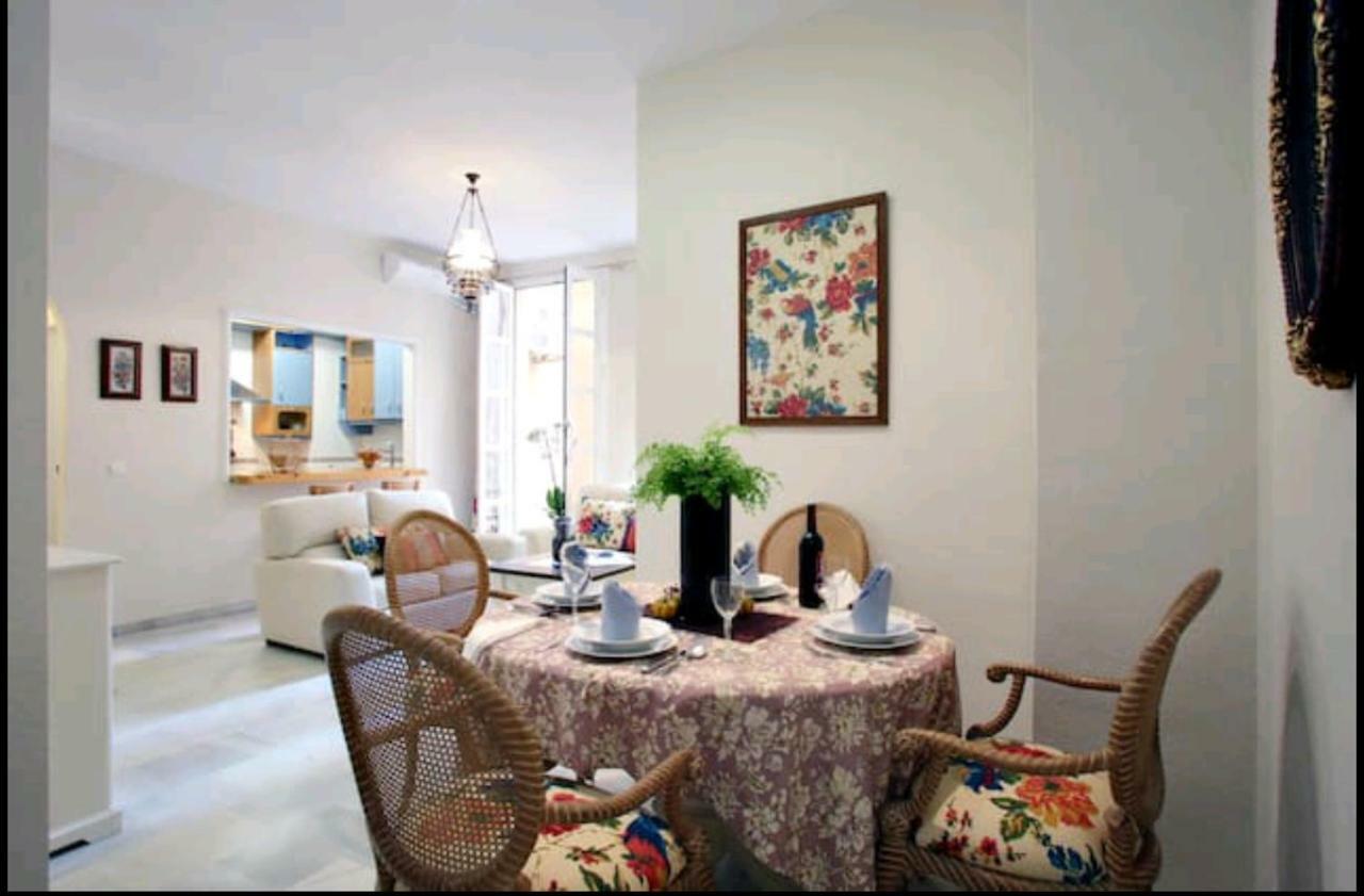 Apartamento Alcazaba Málaga Esterno foto